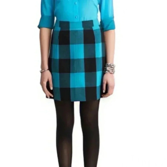 Banana Republic Dresses & Skirts - Banana Republic Mini Skirt Turquoise Black Buffalo Plaid Check Women's size 10